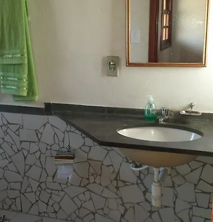 Pousada Chico Taquara São Tomé das Letras Quarto foto